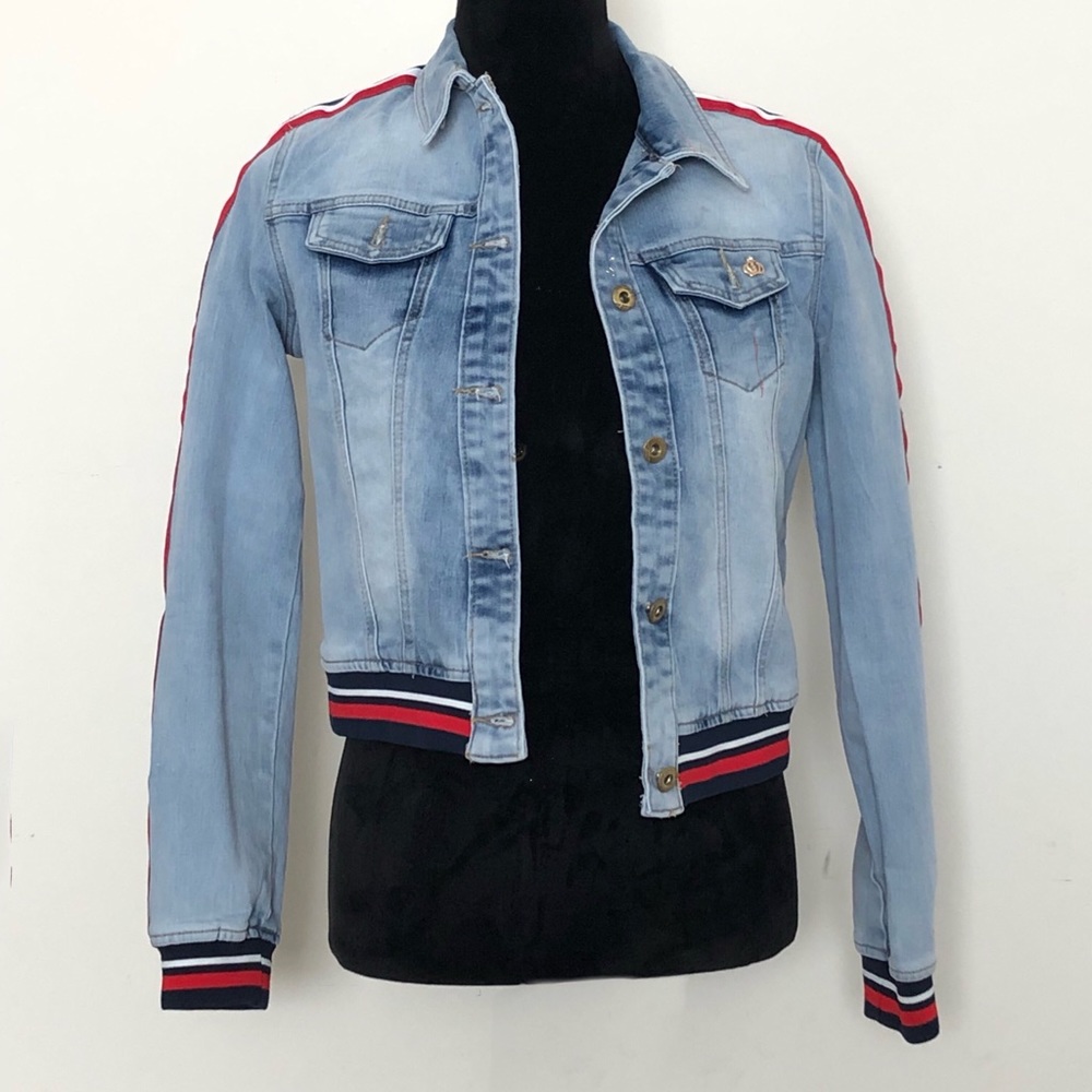 NEW! Wash Off Denim Jacket - Picture 2 of 4